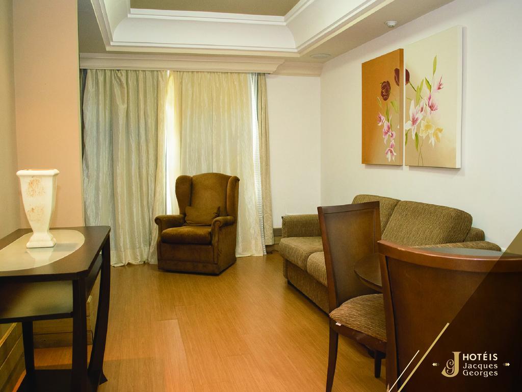 Hotel Jacques Georges Business بيلوتاس المظهر الخارجي الصورة