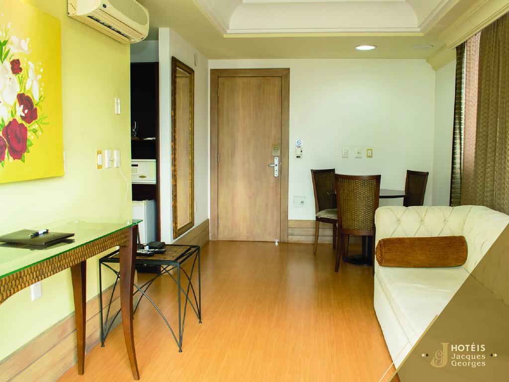 Hotel Jacques Georges Business بيلوتاس المظهر الخارجي الصورة