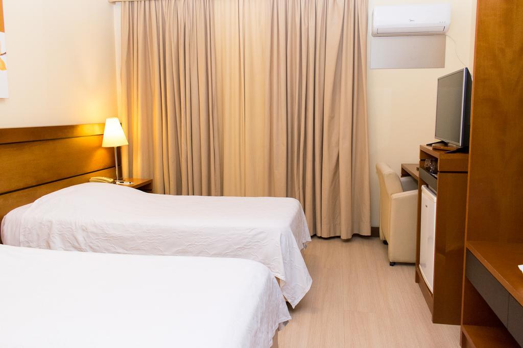Hotel Jacques Georges Business بيلوتاس المظهر الخارجي الصورة