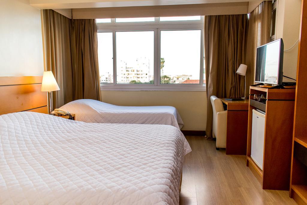 Hotel Jacques Georges Business بيلوتاس المظهر الخارجي الصورة